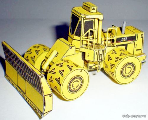 Модель мусороуплотнителя Caterpillar 826C из бумаги/картона