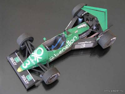 Модель болида Tyrrell 012/1 из бумаги/картона