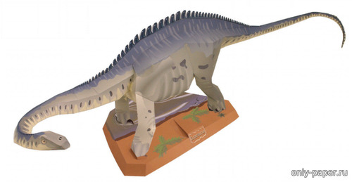Модель динозавра Суперзавр из бумаги/картона