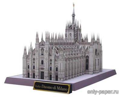 Модель Миланского собора в Италии из бумаги/картона