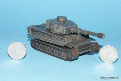 Модель танка Тигр из бумаги/картона