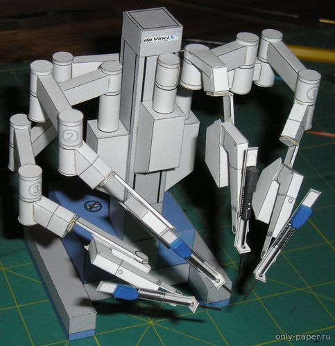 Сборная бумажная модель / scale paper model, papercraft Хирургический робот Да Винчи / da Vinci medical robot 