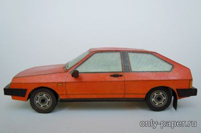 Модель автомобиля ВАЗ-2108 «Спутник» из бумаги/картона