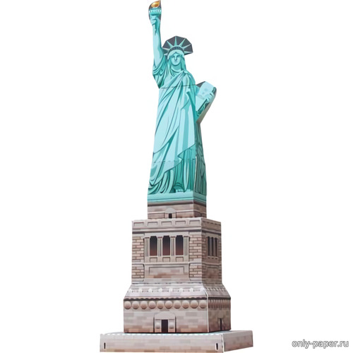 Модель статуи Свободы из бумаги/картона