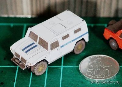 Сборная бумажная модель / scale paper model, papercraft ГАЗ Тигр / GAZ Tiger [FDS] 