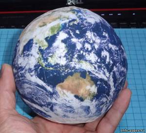 Сборная бумажная модель / scale paper model, papercraft Земля / Earth [Uhu02] 