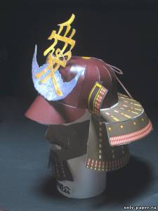 Модель самурайского шлема из бумаги/картона