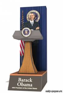 Модель фигуры Барака Обамы из бумаги/картона