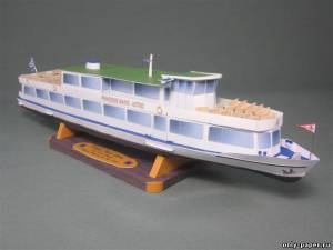 Модель прогулочного корабля «Принцесса Мария Астрид» из бумаги/картона